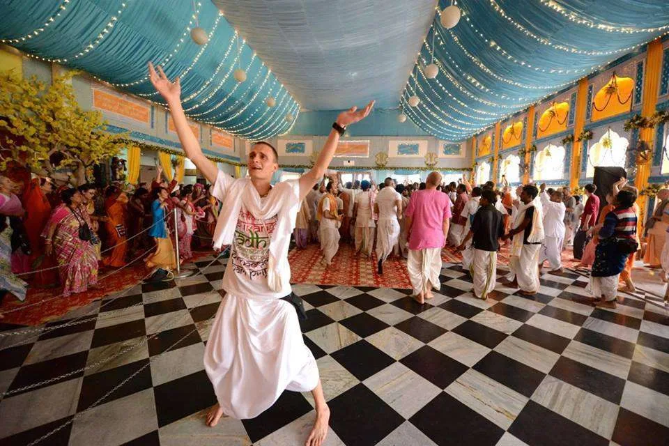 Mayapur Tour Package From Kolkata