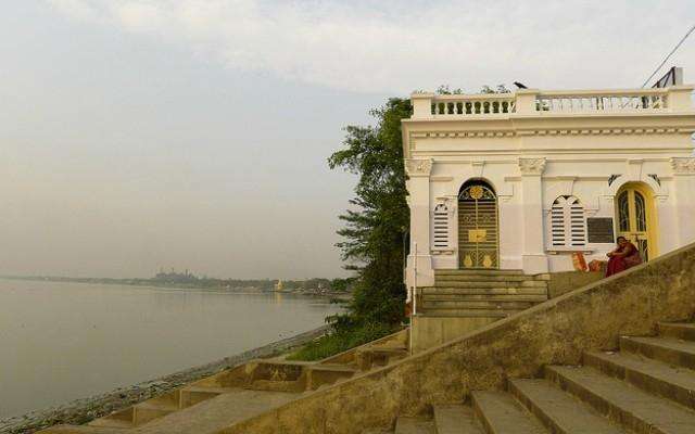 Ghats of Kolkata - Ganga Ghats of Old Calcutta / Kolkata Guided WALKING Tour